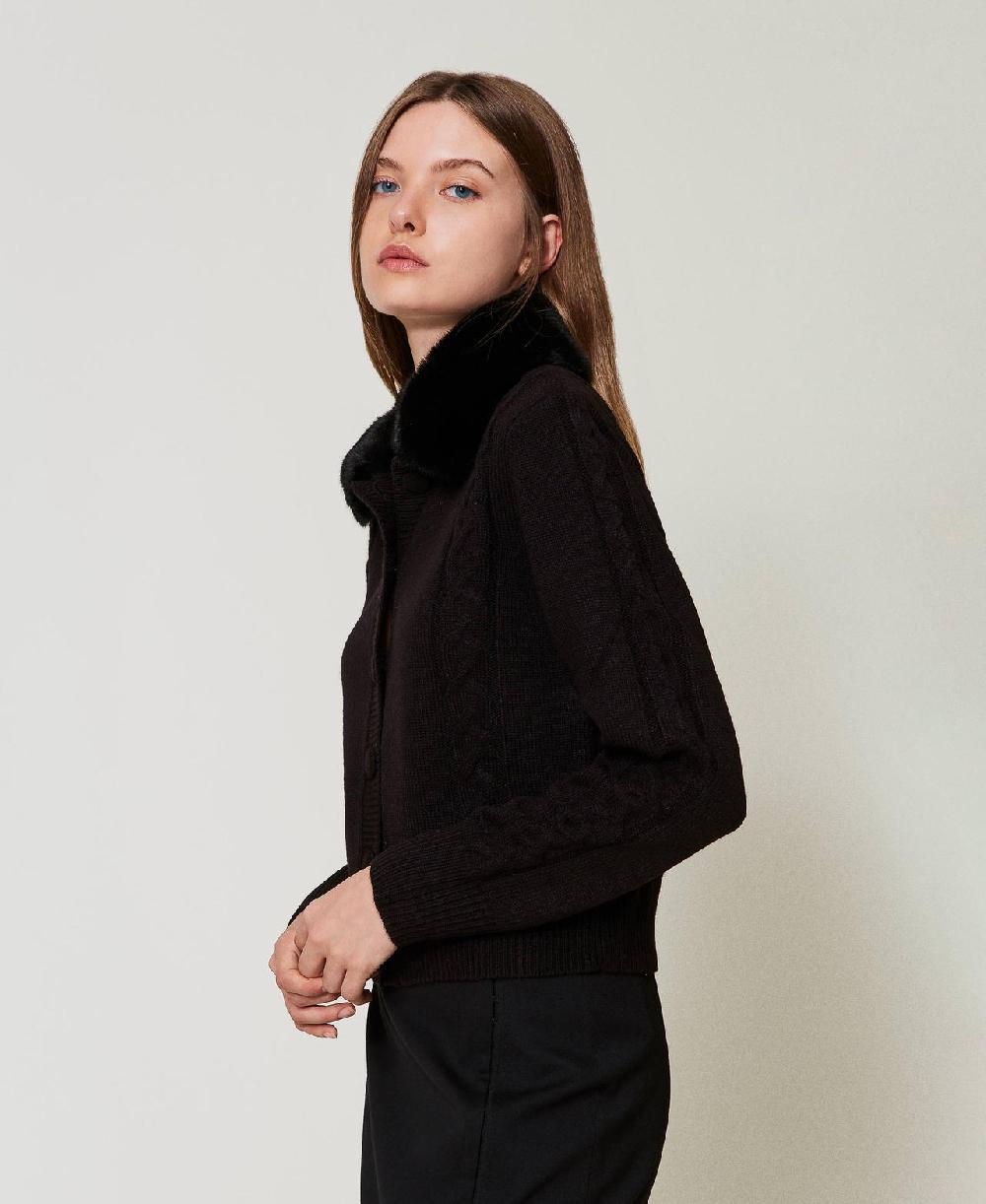 Scee by twin set Cardigan corto con collo in faux fur Consegna Veloce