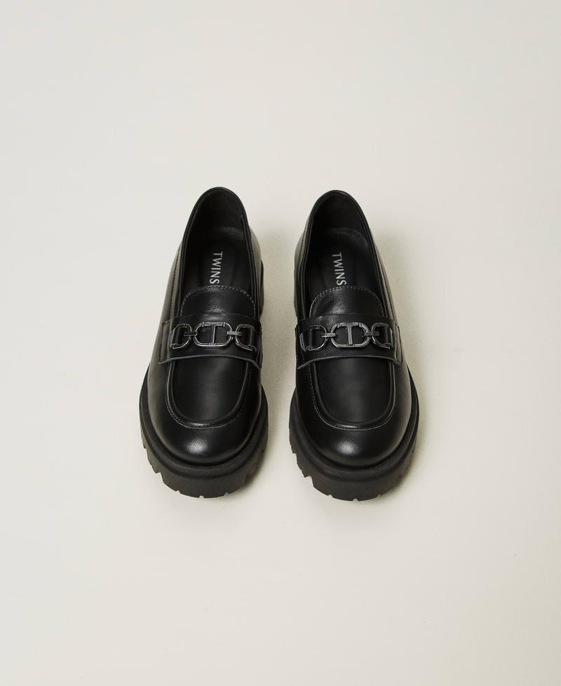 Scee by twin set Mocassini in pelle con Oval T Offerta