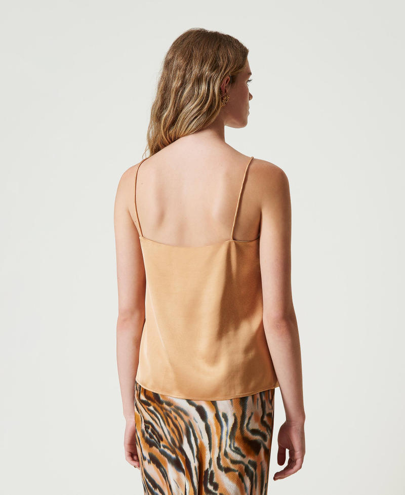 Scee by twin set Top in raso con scollo dritto Consegna Veloce