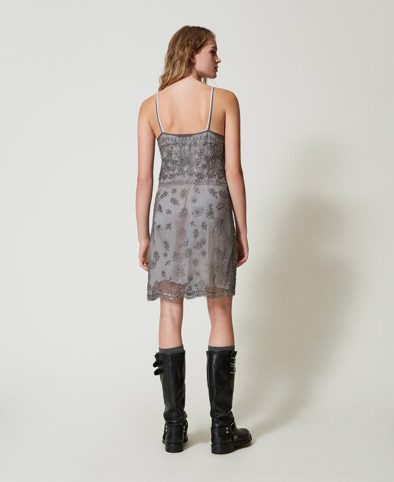 Scee by twin set Abito corto in tulle con ricamo a mano Sottocosto