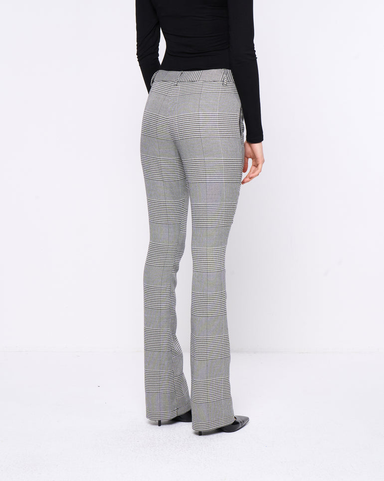 Silvian Heach Pantaloni flare a quadri Sottocosto
