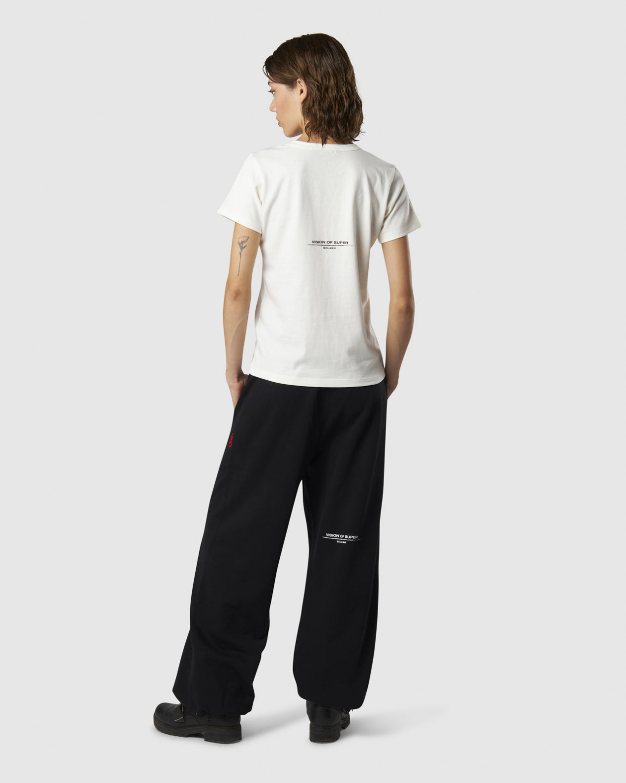 Vision Of Super WHITE T-SHIRT WITH EMBROIDERED FLAME LOGO ON FRONT AND PRINTED LOGO ON BACK Qualità Garantita