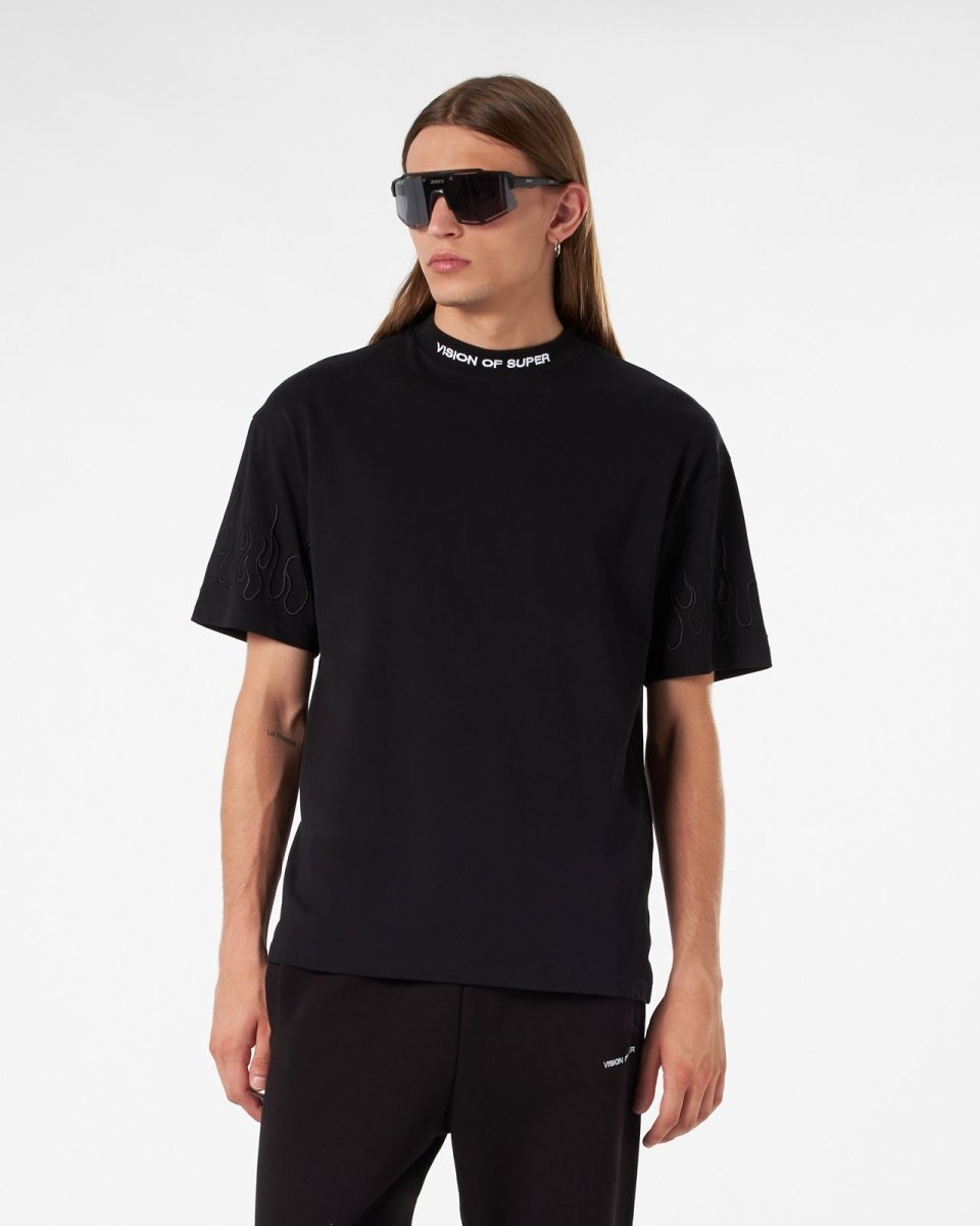 Vision Of Super BLACK T-SHIRT WITH BLACK EMBROIDERED FLAMES Sconto