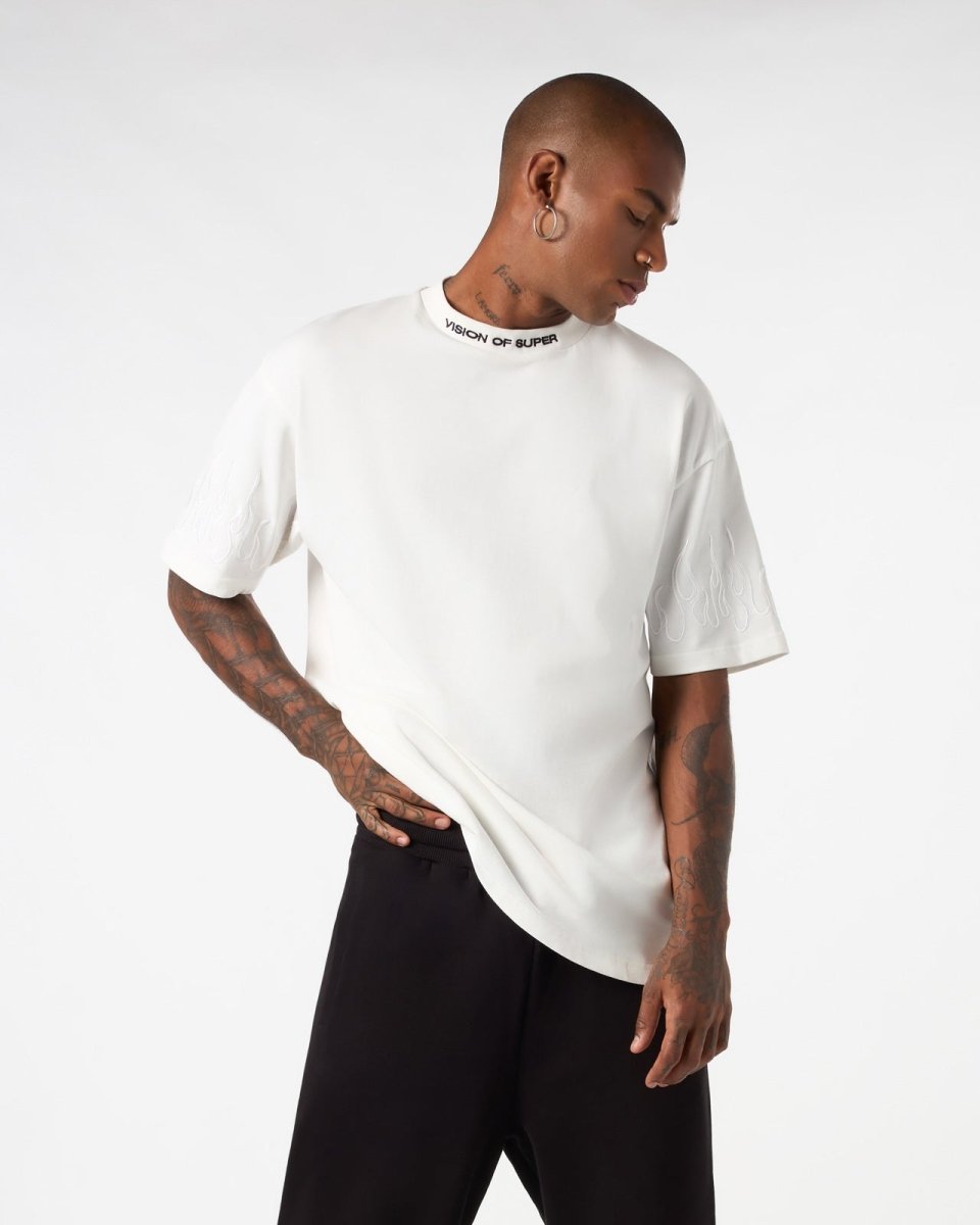 Vision Of Super WHITE T-SHIRT WITH WHITE EMBROIDERED FLAMES Offerta