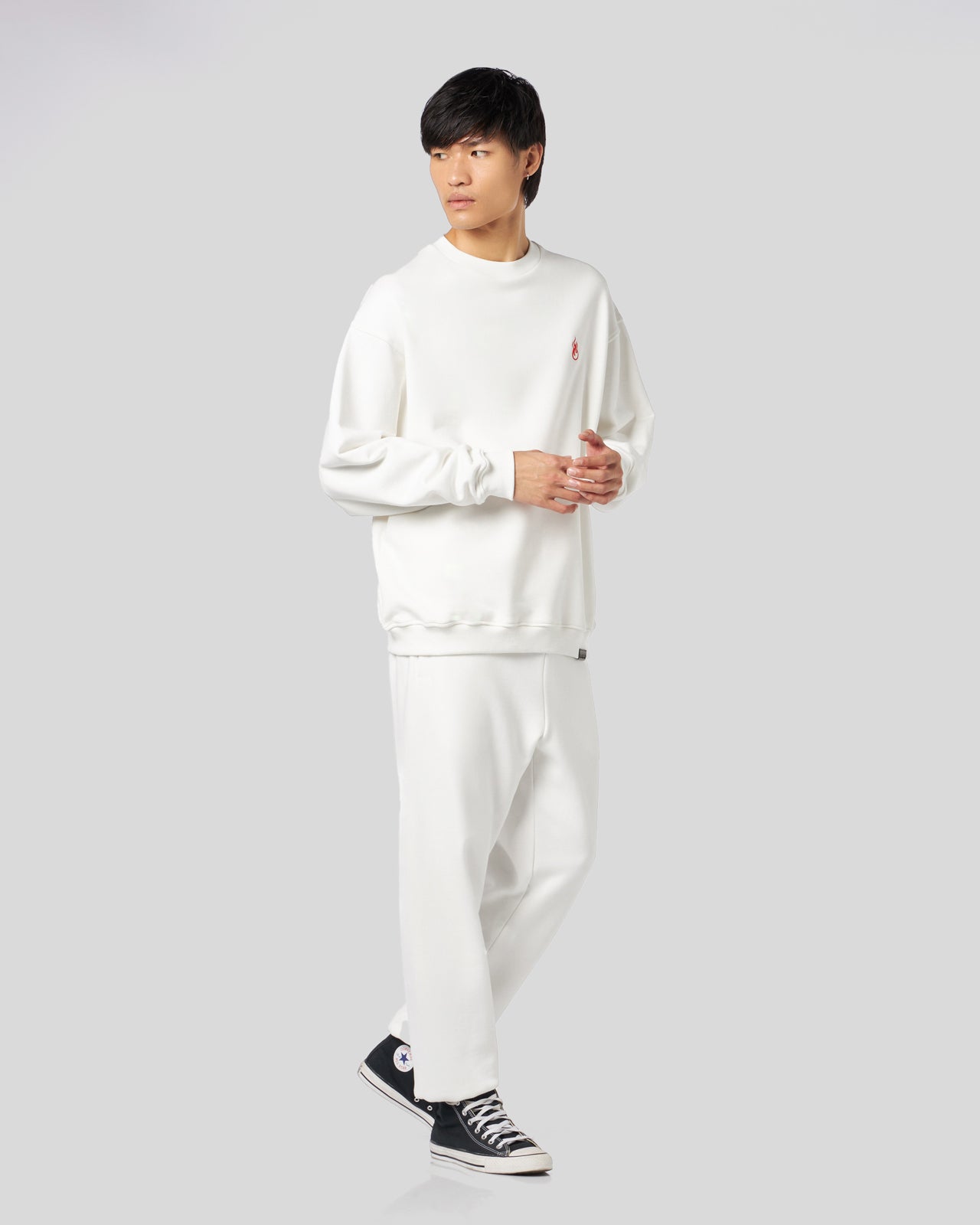 Vision Of Super WHITE CREWNECK WITH FLAMES LOGO Offerta