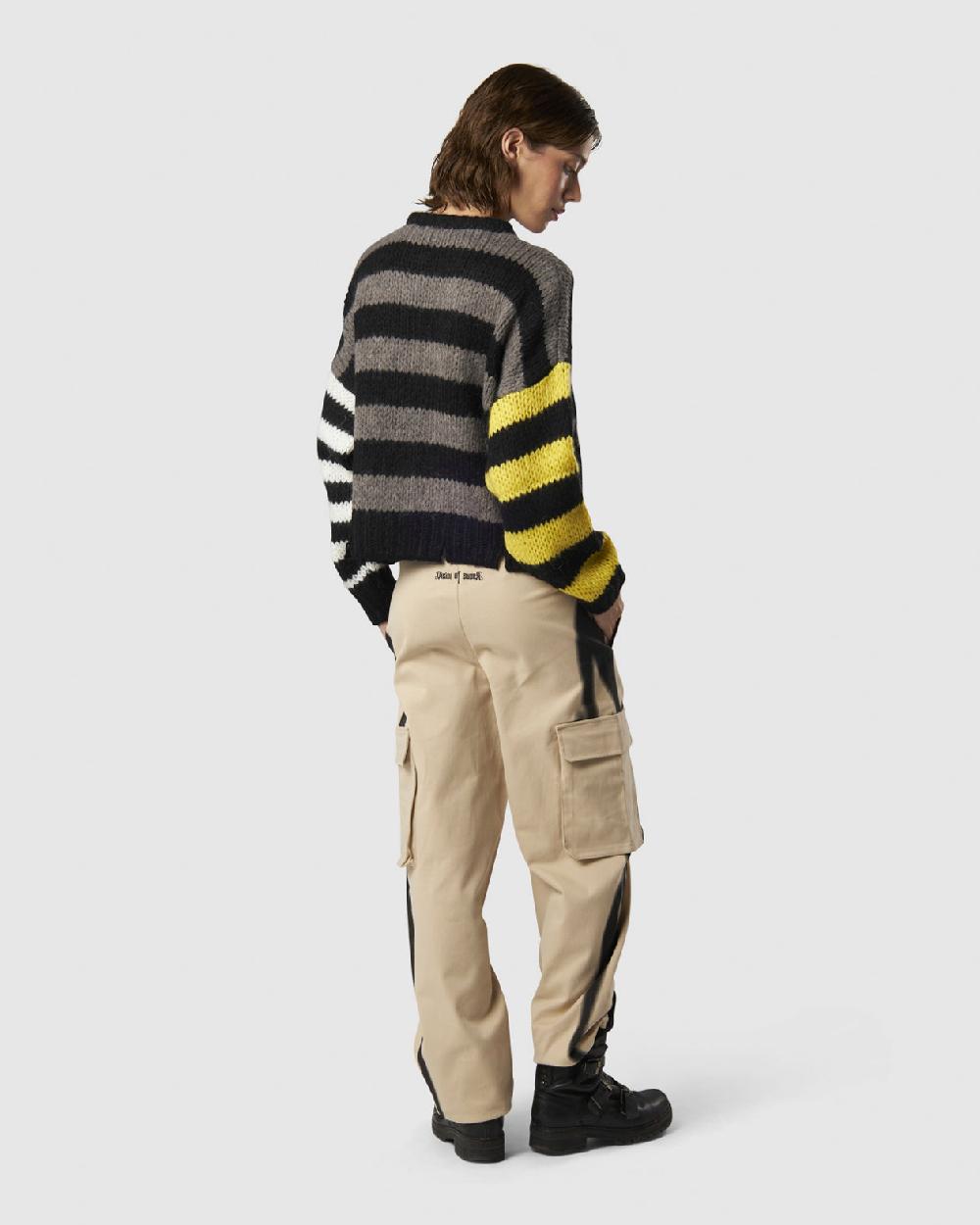 Vision Of Super JUMPER WITH IRREGULAR STRIPES BLACK WHITE GRAY AND YELLOW AND PRINTED LOGO + FLAMES Outlet