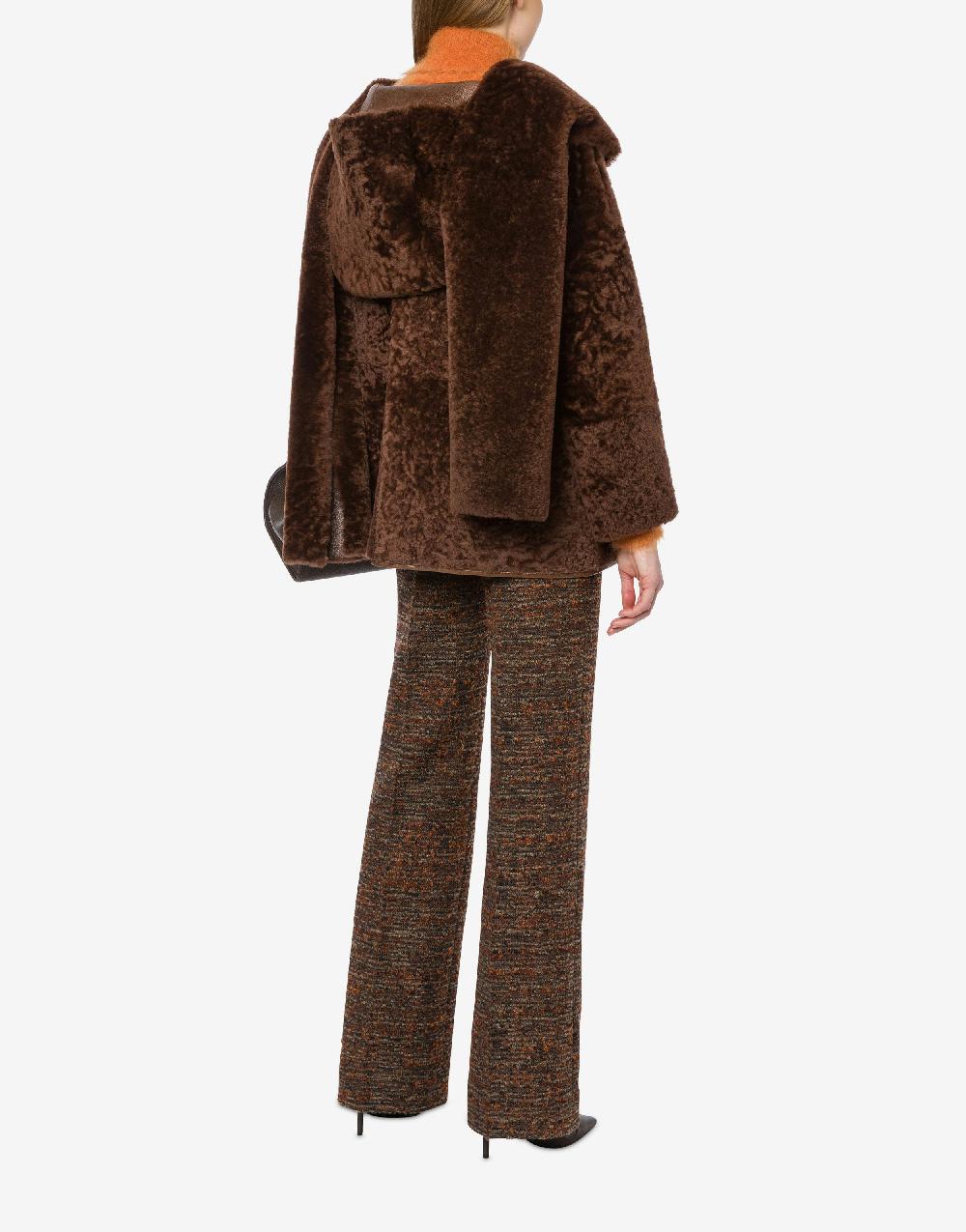 Alberta Ferretti Montone reversibile in shearling lucido con sciarpa In Linea
